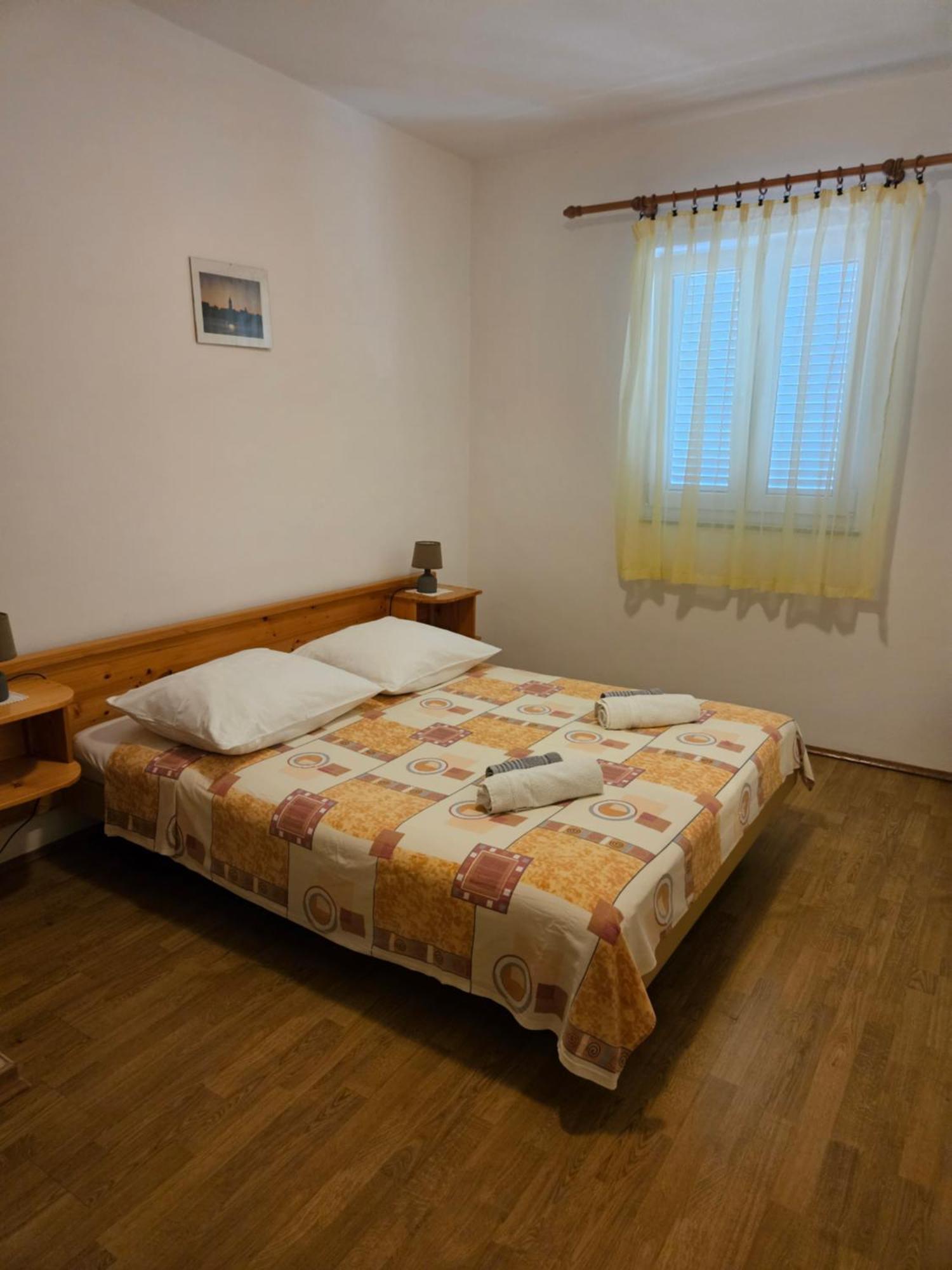 Apartmani Tatjana Rab Town Extérieur photo